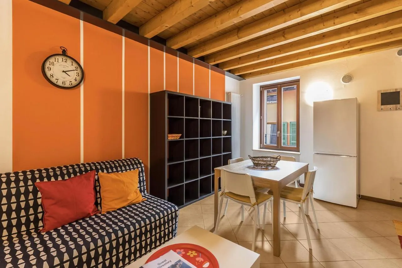 Le Pleiadi Merope Apartment Gardone Riviera 0*,  Italy