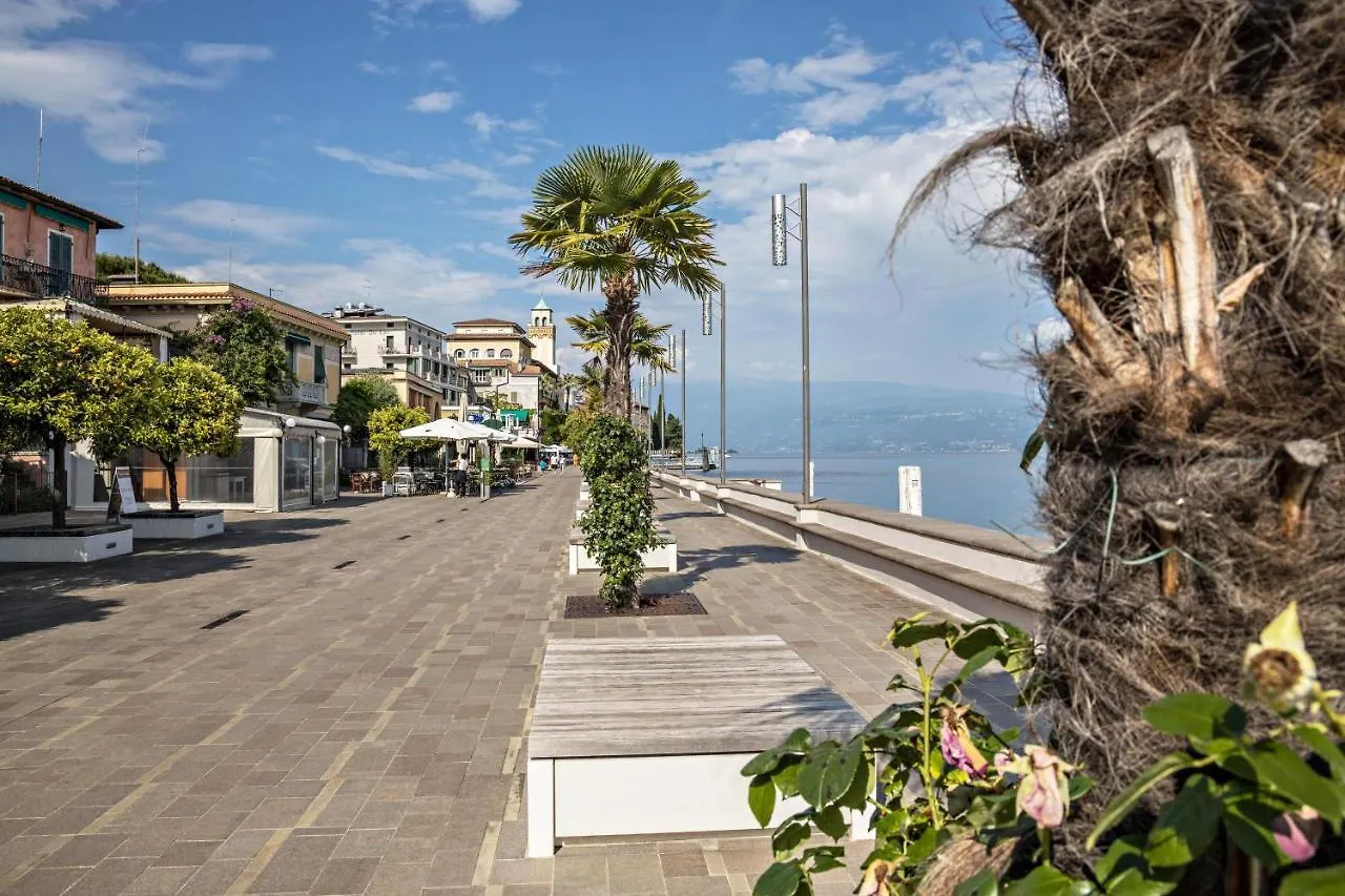 Le Pleiadi Merope Apartment Gardone Riviera